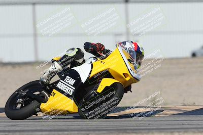 media/Jan-15-2026-Racers Edge (Thu) [[dfebeb70ab]]/2-A Group/Session 3 (Turn 16)/